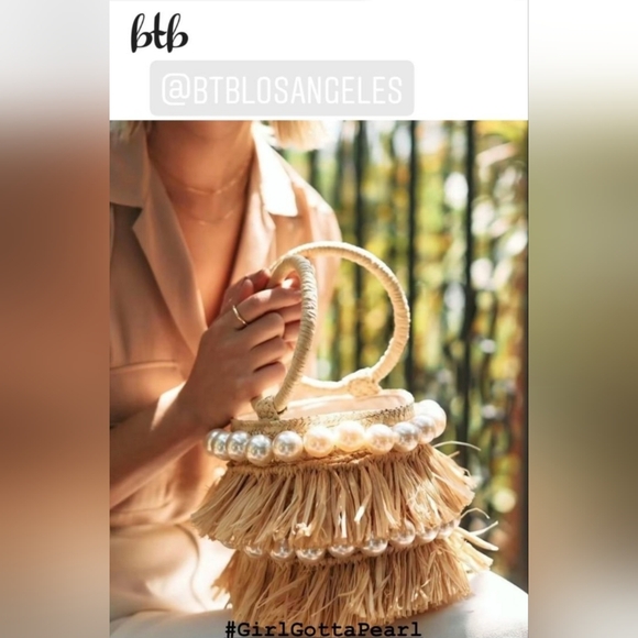 Beyond The Beach Los Angeles Skyler Straw Pearl Bucket Bag - Picture 13 of 13